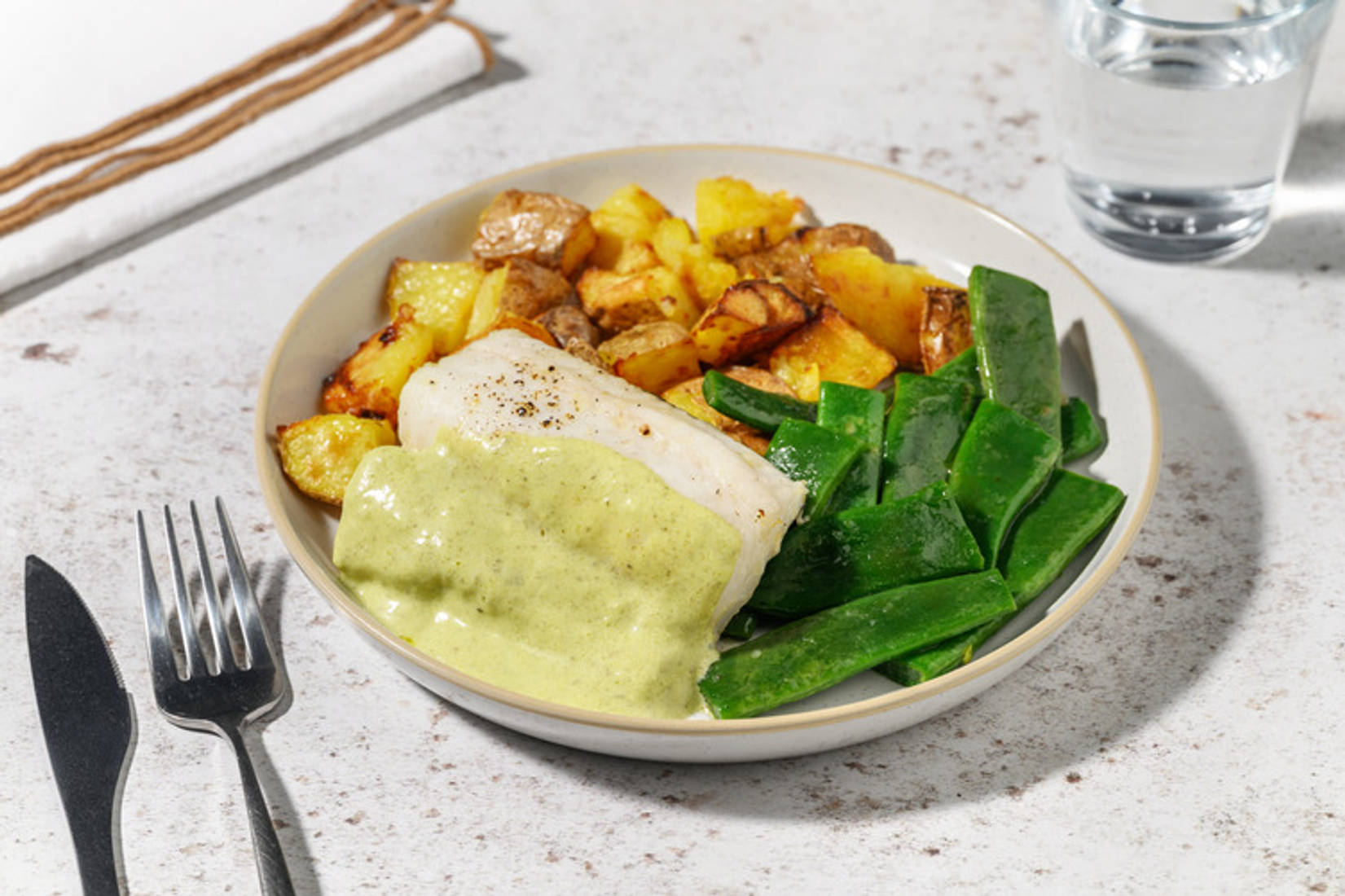 Extra de merluza en salsa cremosa de estragón