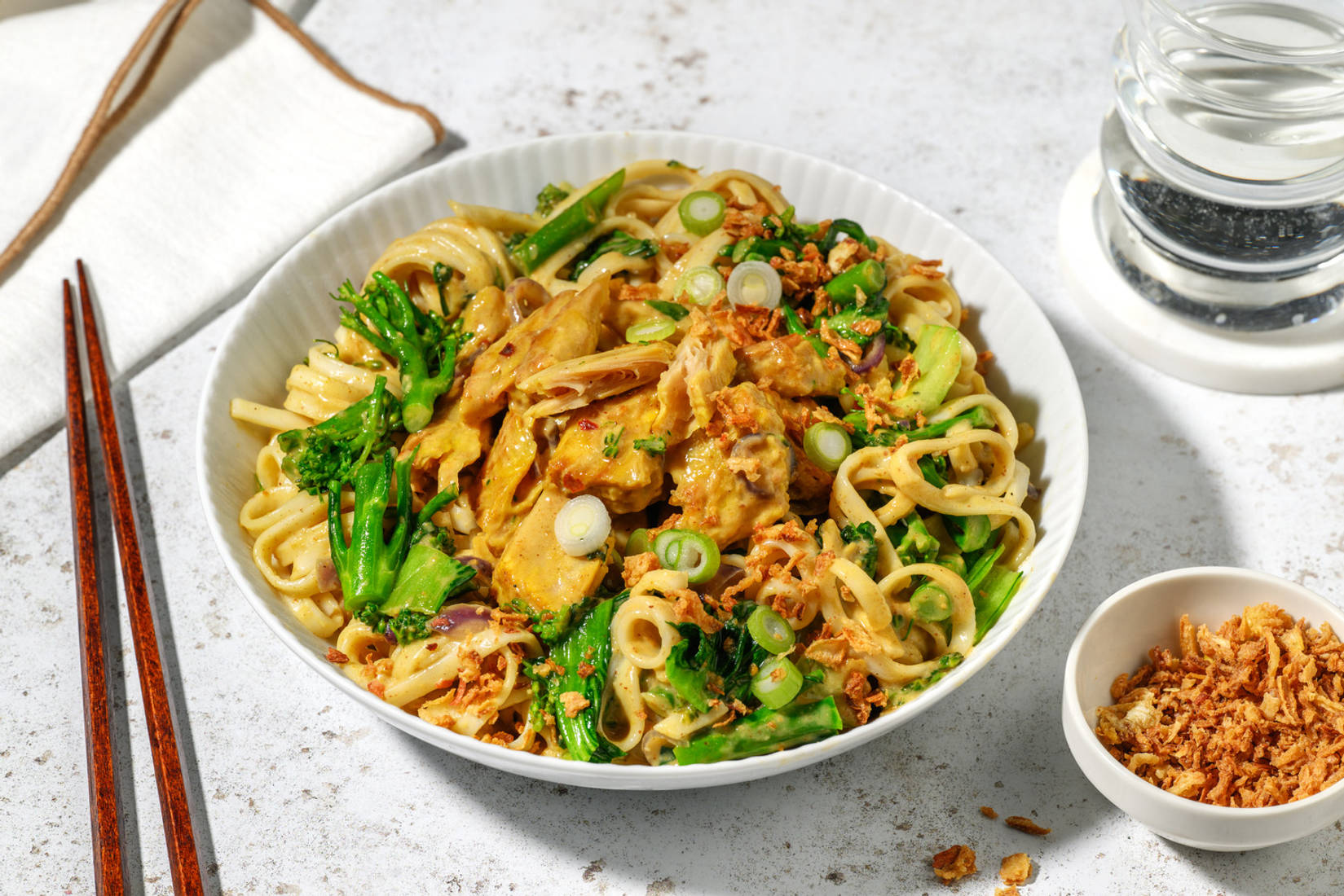 Udonnudler og plantebaserte biter