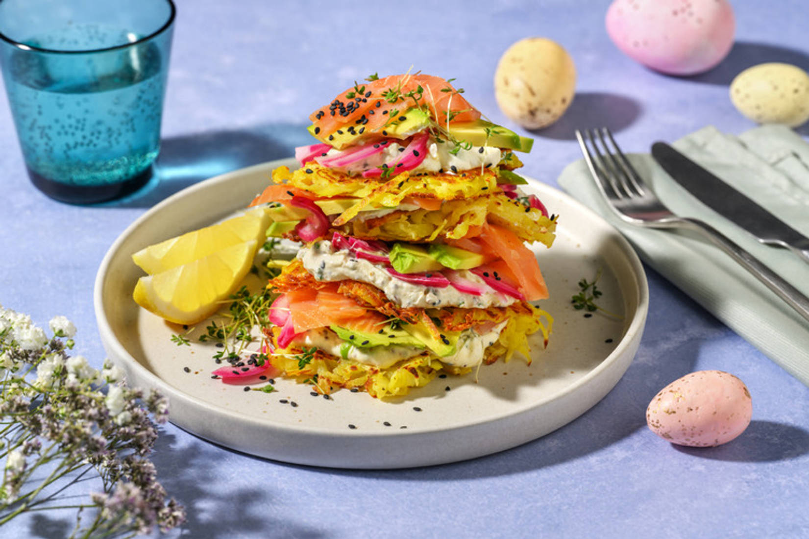 Bunter Brunch: Kartoffelpuffer mit Räucherlachs