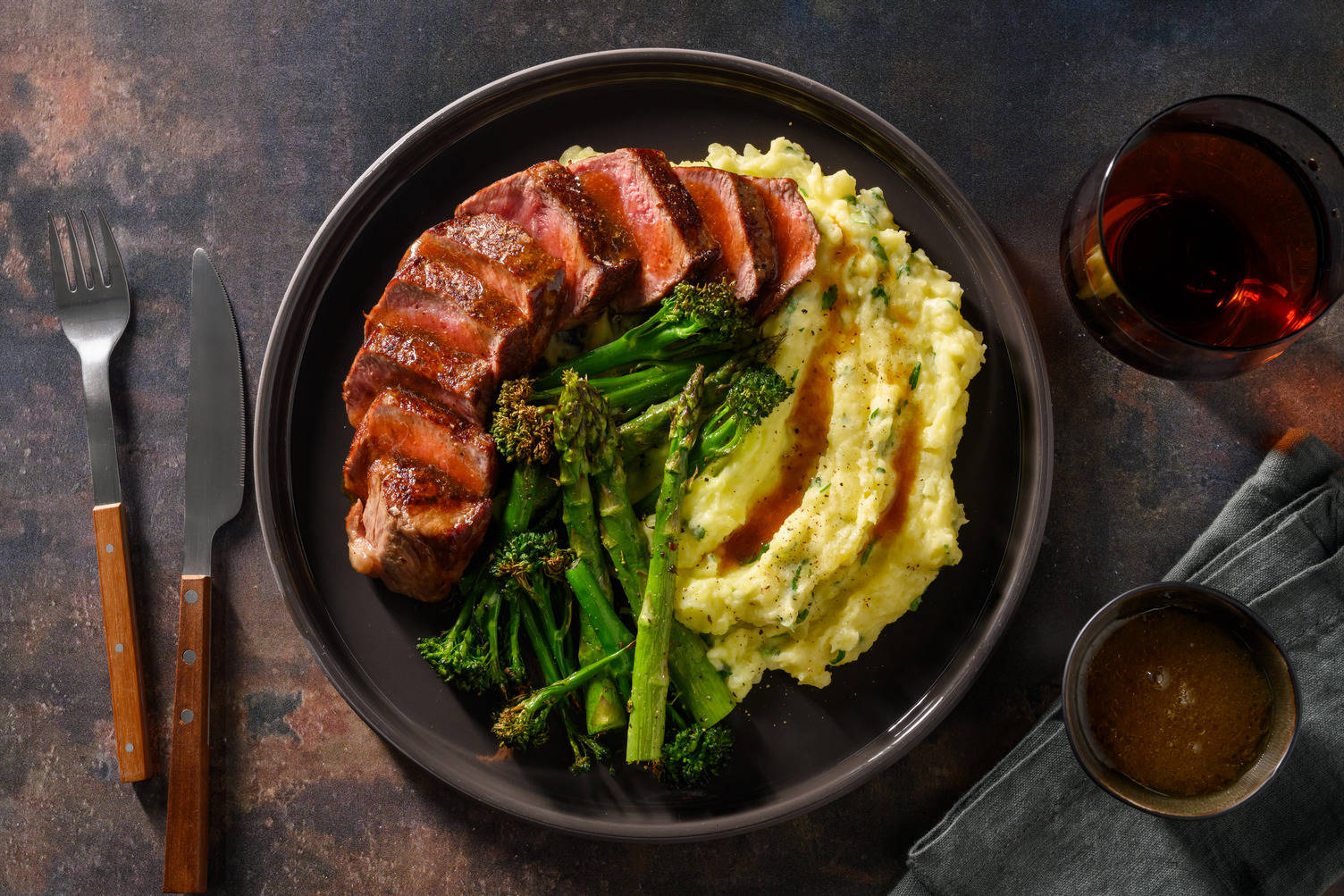 Pepper Crusted Venison Steak and Red Wine Jus