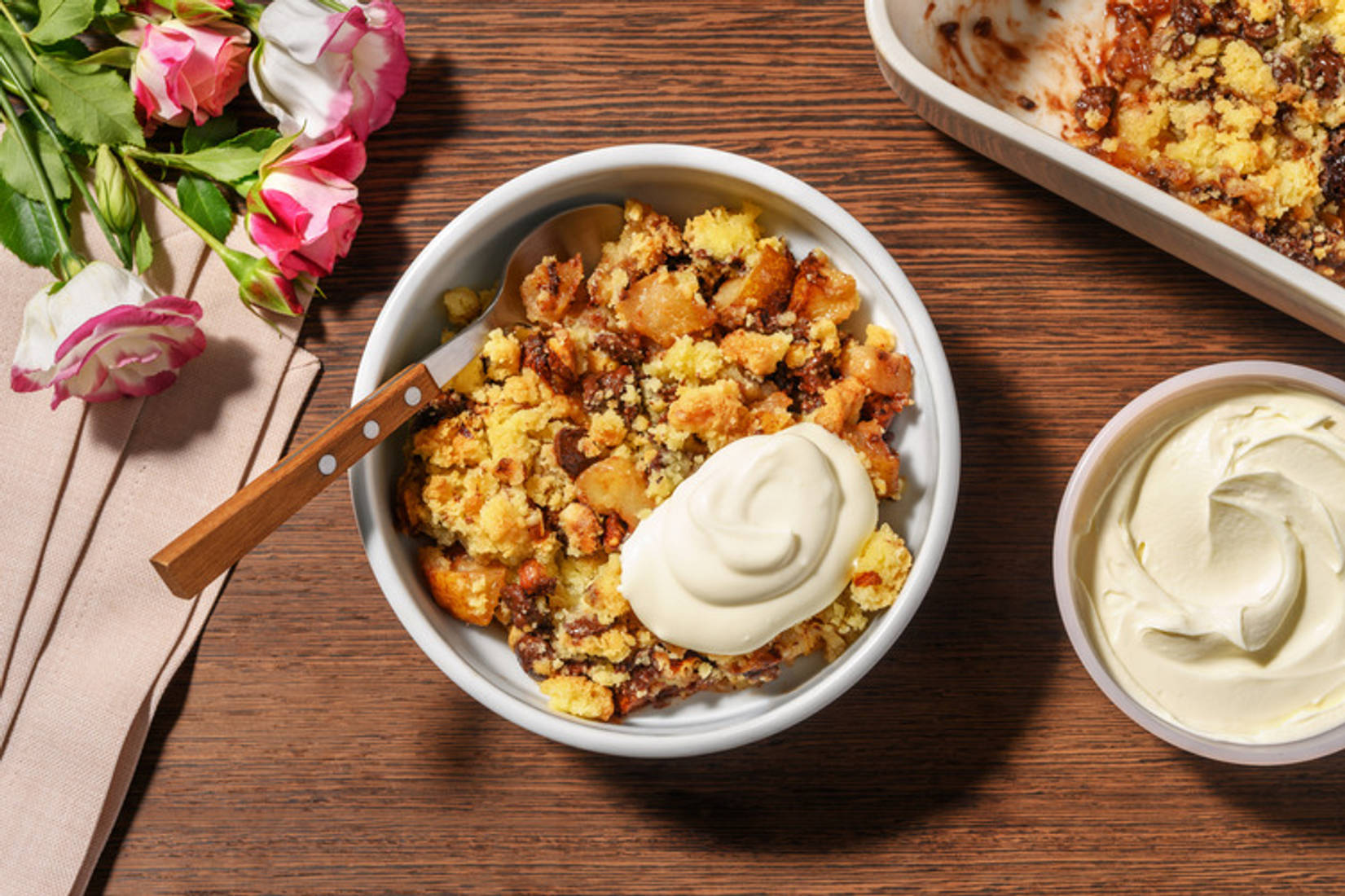 Sweet Caramelised Cinnamon Pear Crumble