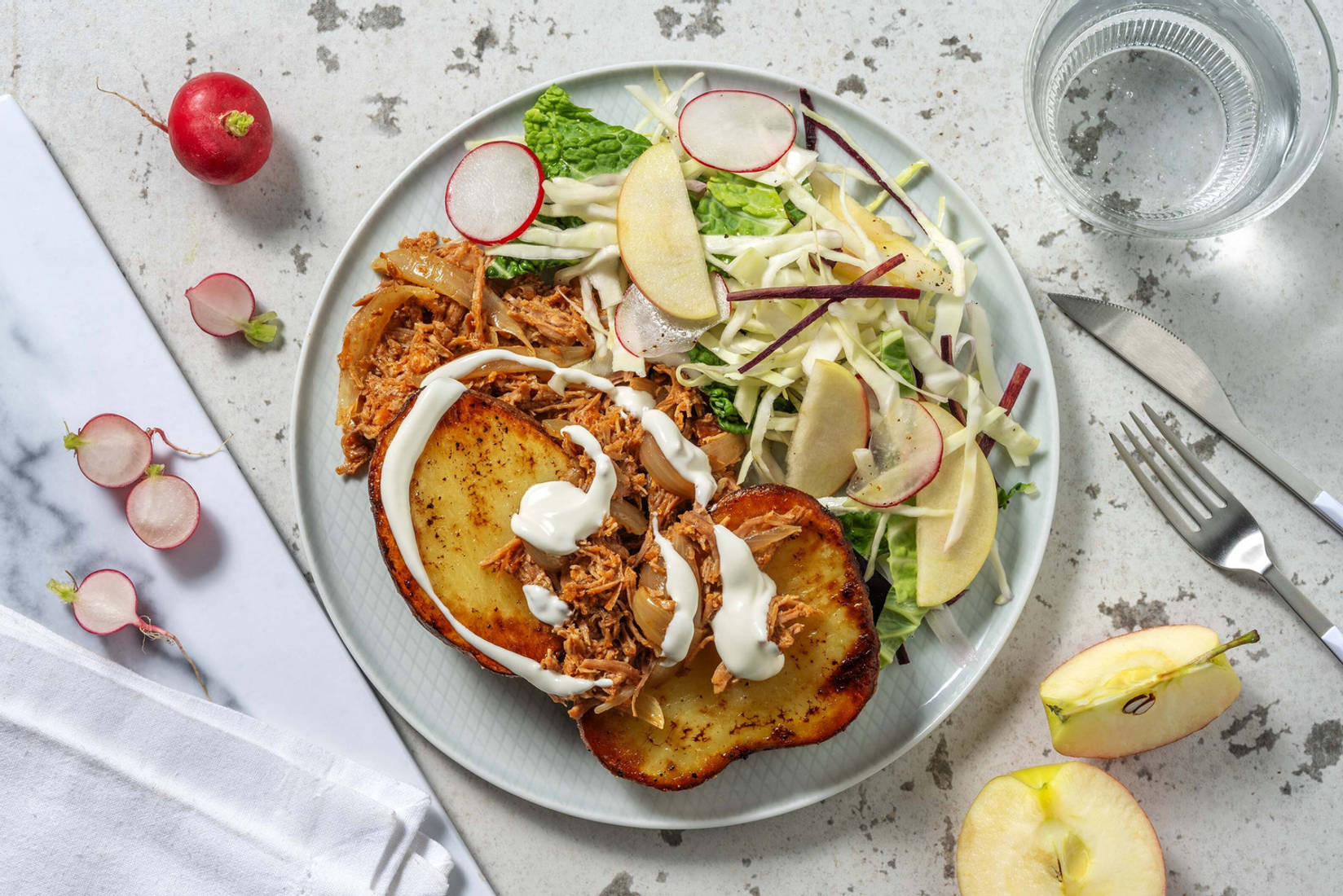 Pulled pork-toppet bakt potet 