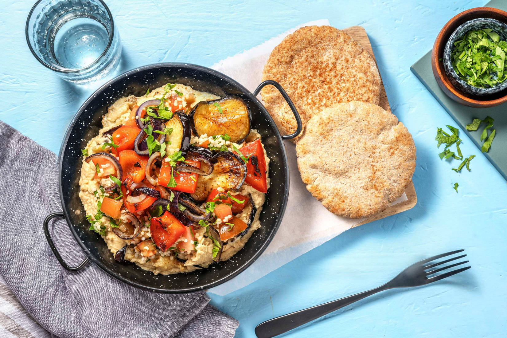 Bulgurbowl met homemade hummus