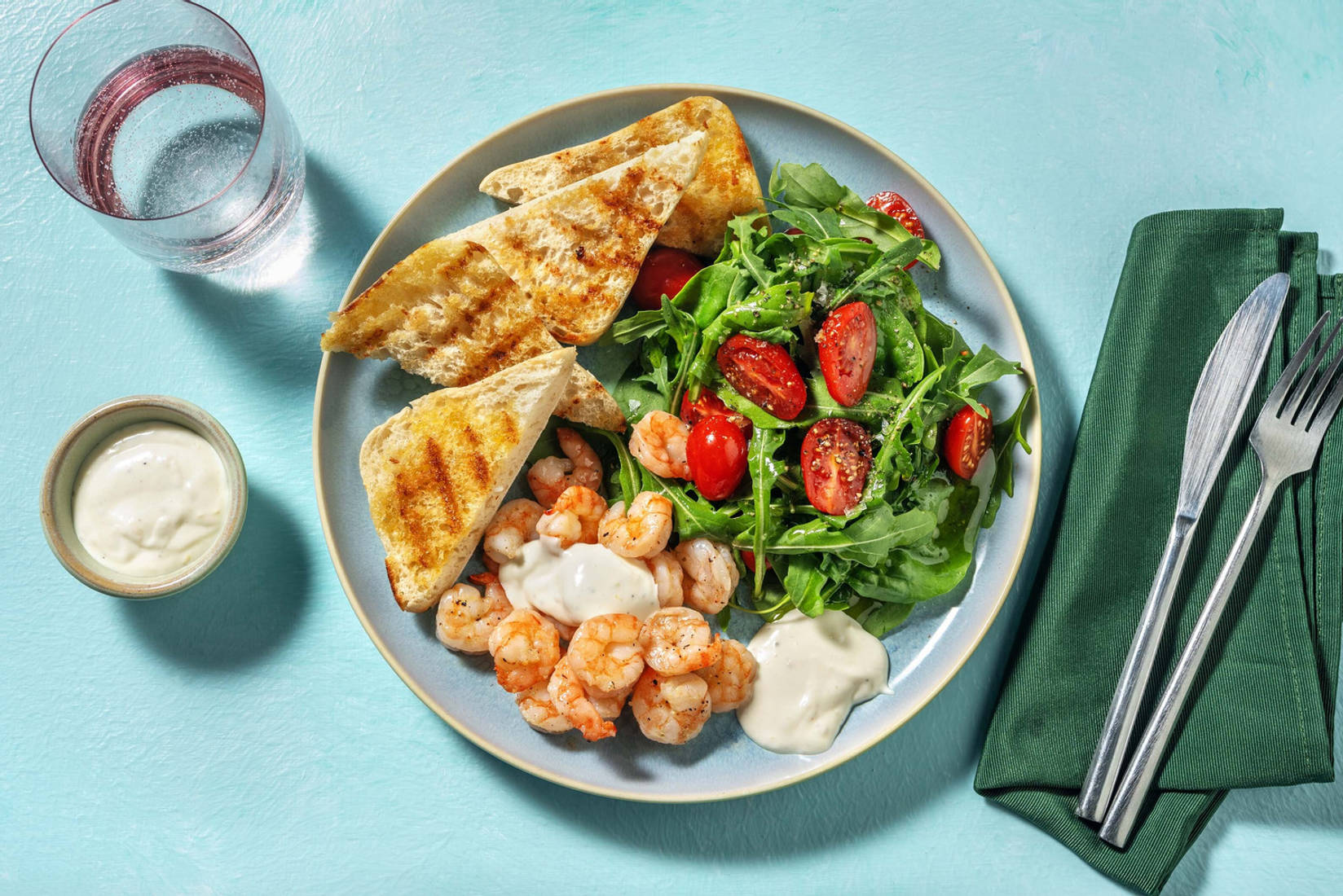 Saumon grillé et ciabatta