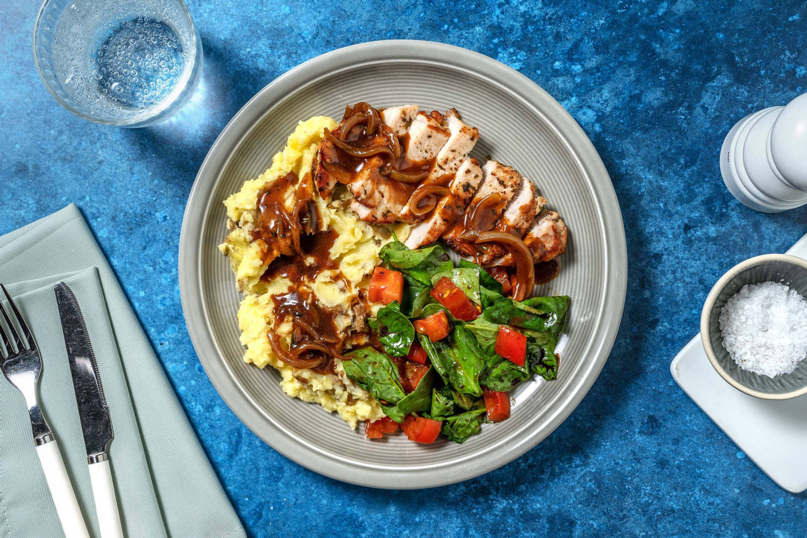 Côtelettes de porc à l’oignon