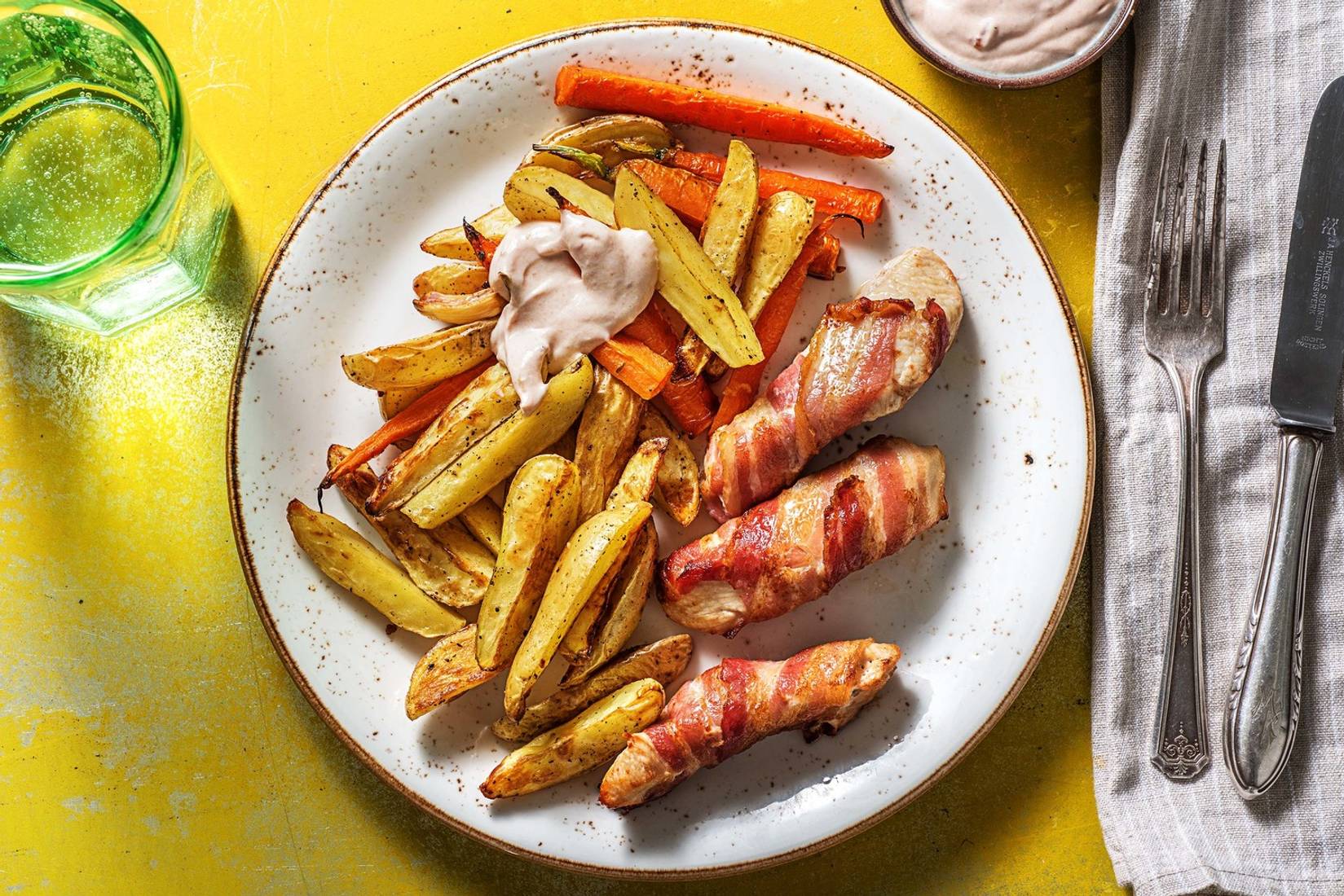 Einfache Speck-Poulet-Sticks