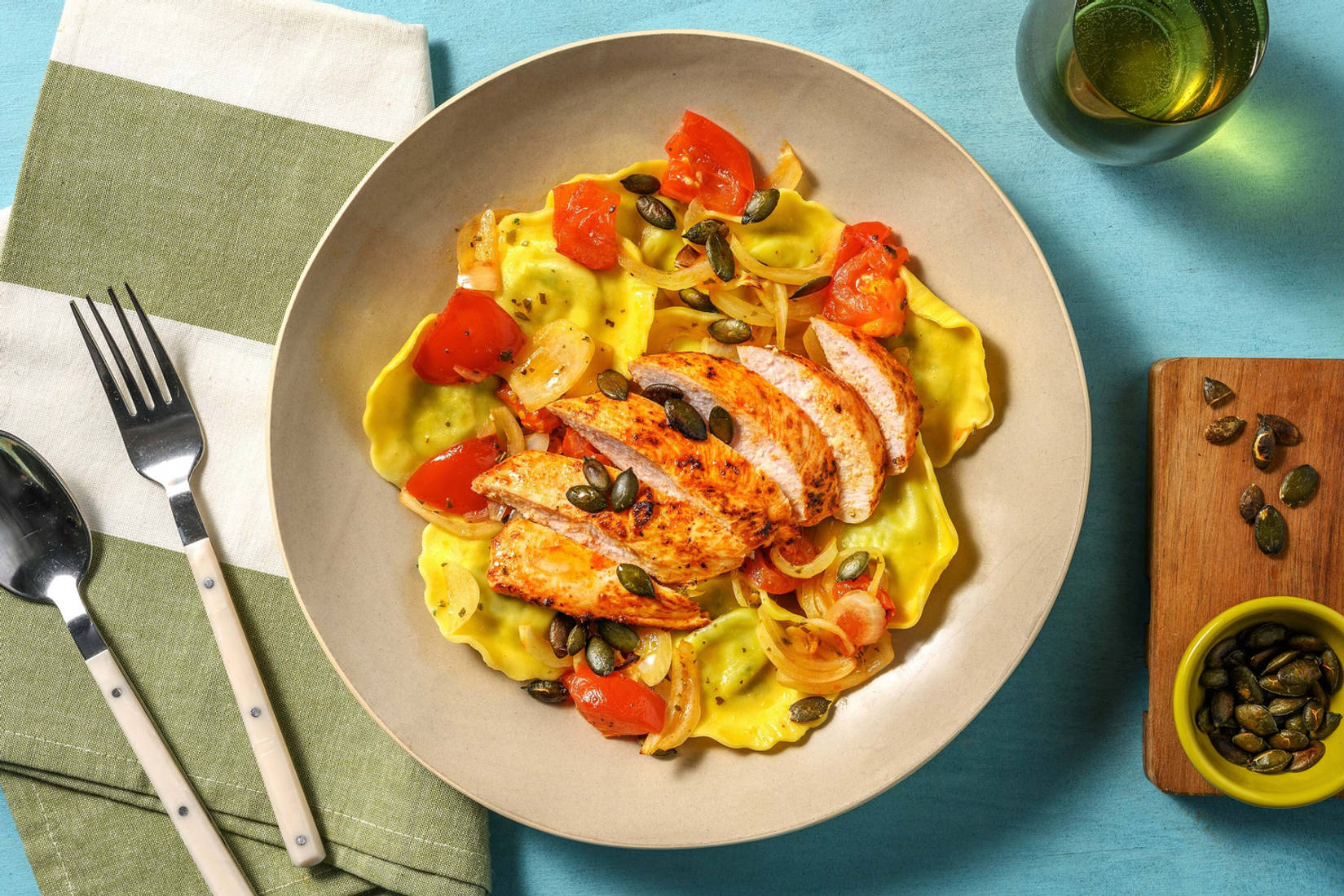 Hähnchenbrust auf Ricotta-Spinat-Tortelli