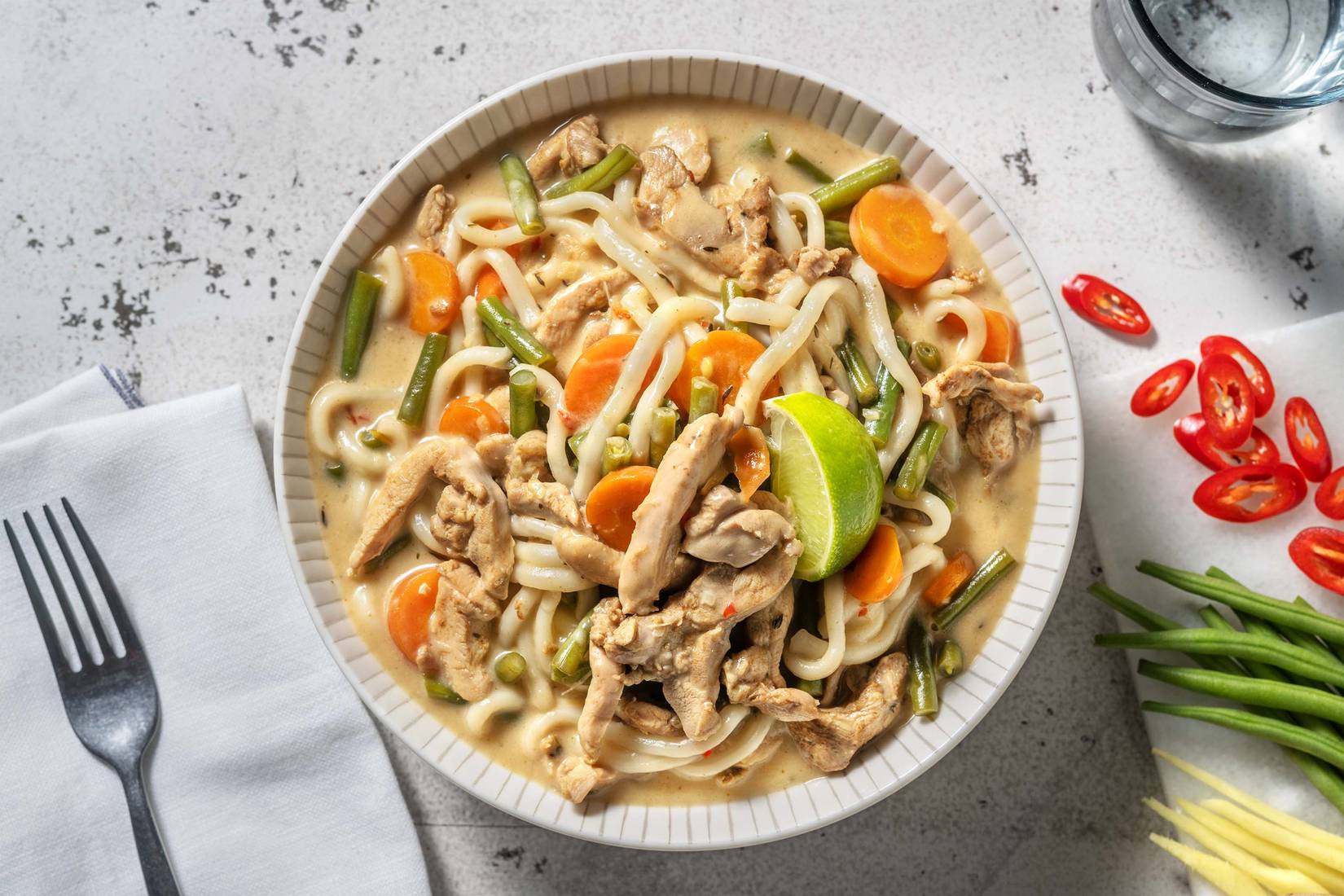 Soupe de nouilles au lait de coco & poulet