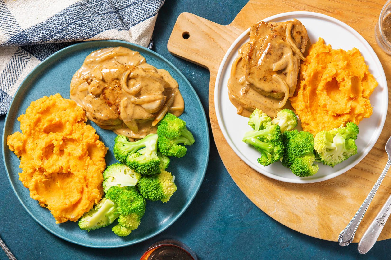 Leckere Schweinesteaks mit Brokkoli