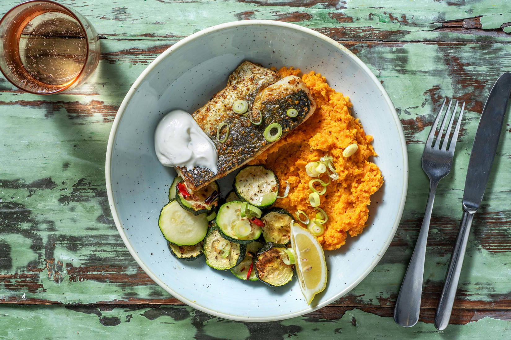 Madras Curry-Fisch mit Süsskartoffel-Rüebli-Püree