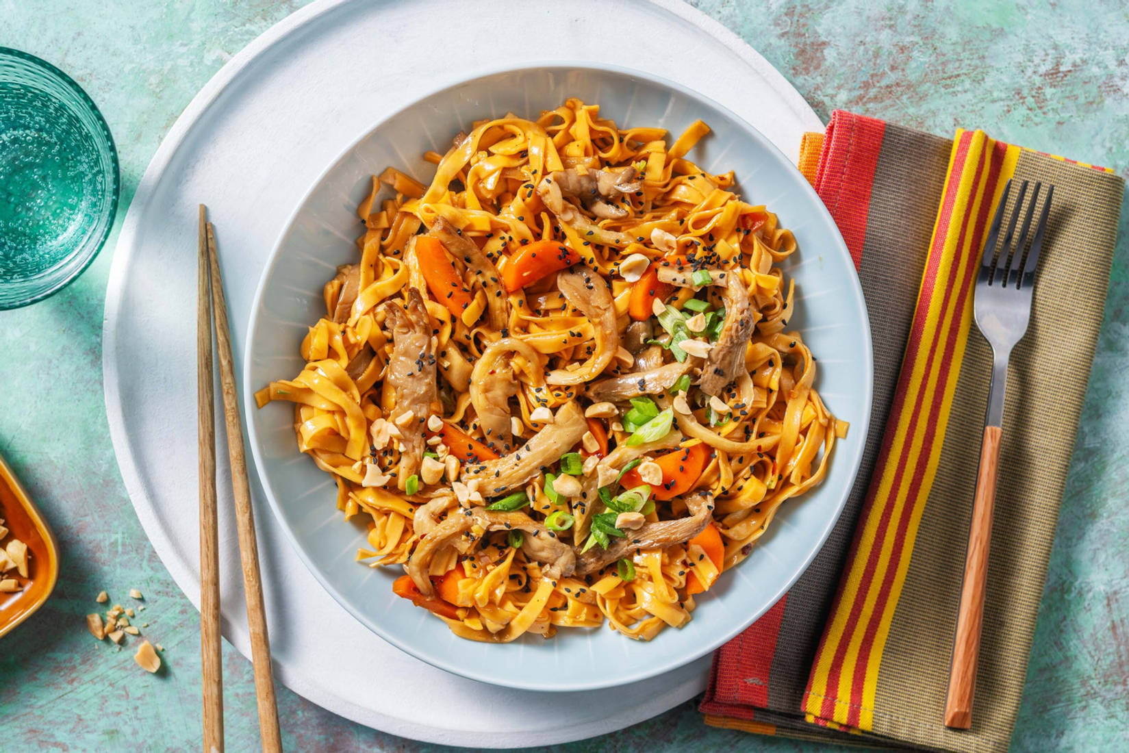 Chilinudeln mit Pulled Portobello