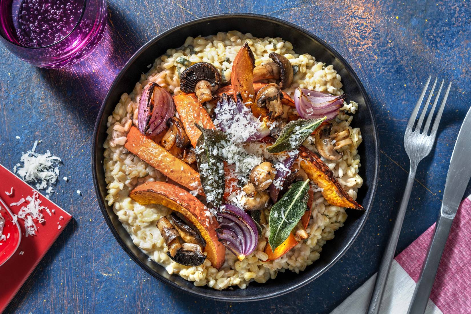 Parelgerst-risotto met geroosterde pompoen