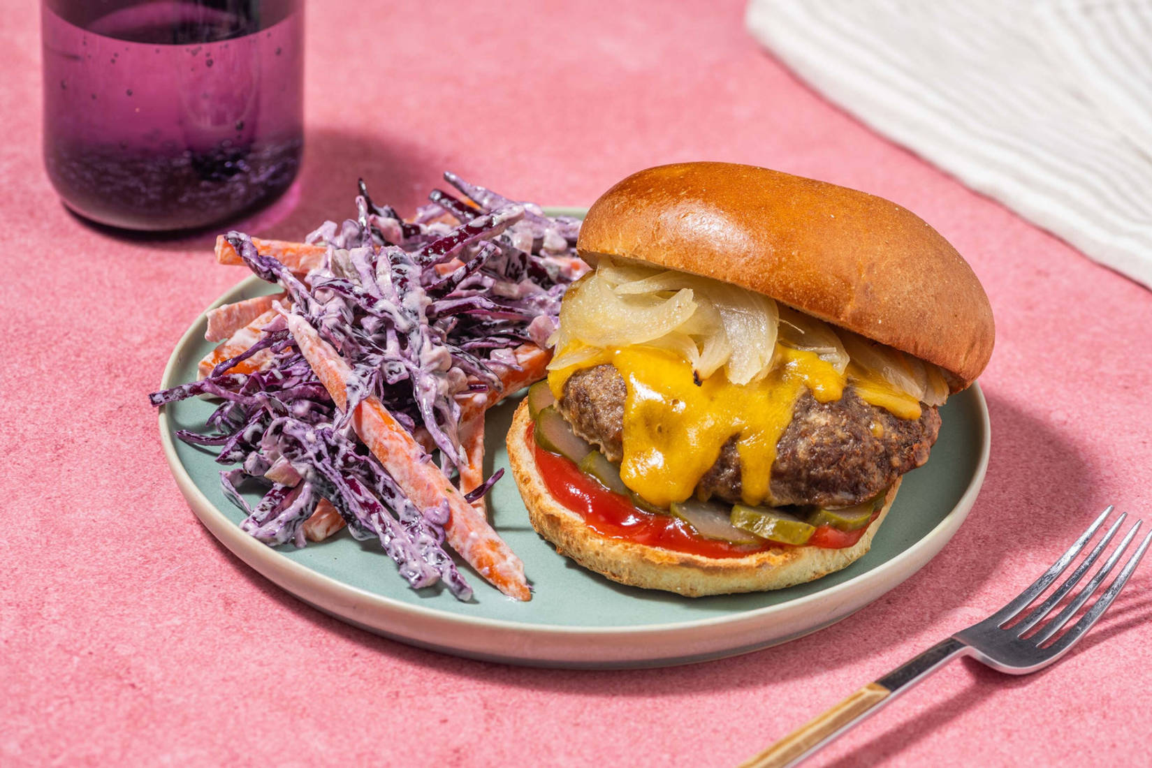 Smash burgers de bœuf grillé