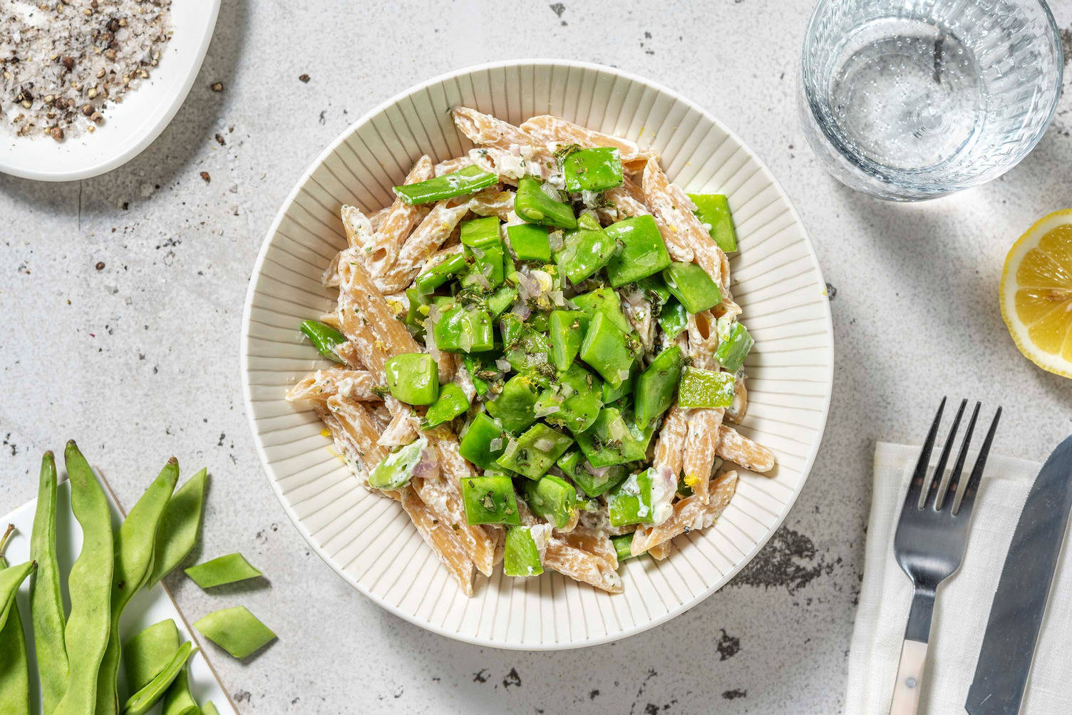 Spaghetti au blé complet en sauce ricotta-citron