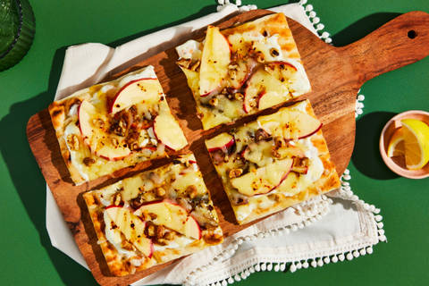 Organic Chicken & Apple Flatbreads