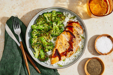 Cooked Chicken with Apricot Pan Sauce