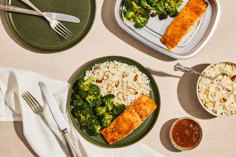Oven Bake Wild Salmon with Apricot Glaze