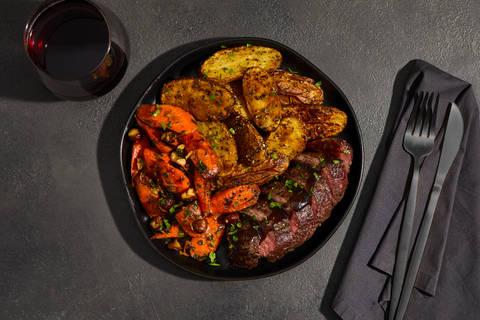 Seared Sirloin Steak with Cherry Sauce