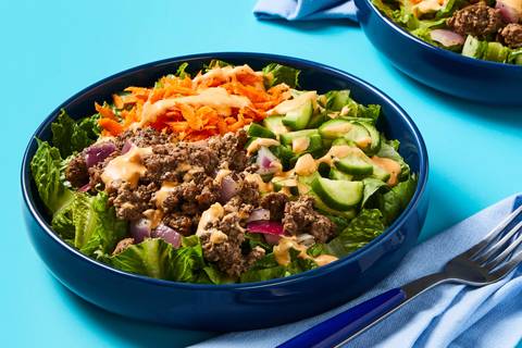Saucy Garlic Ponzu Banh Mi Steak Salad