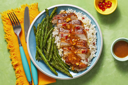 Ginger Apricot Pork Chops Recipe | HelloFresh
