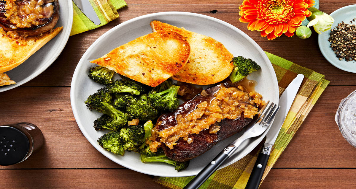 Sirloin and Shallot Pan Sauce with Garlic Bread and Spicy Roasted Broccoli