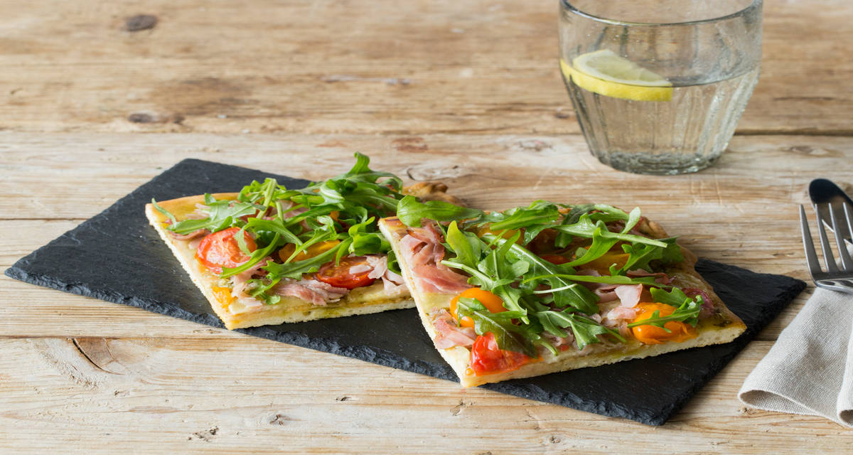 Heirloom Tomato Flatbread Recipe HelloFresh