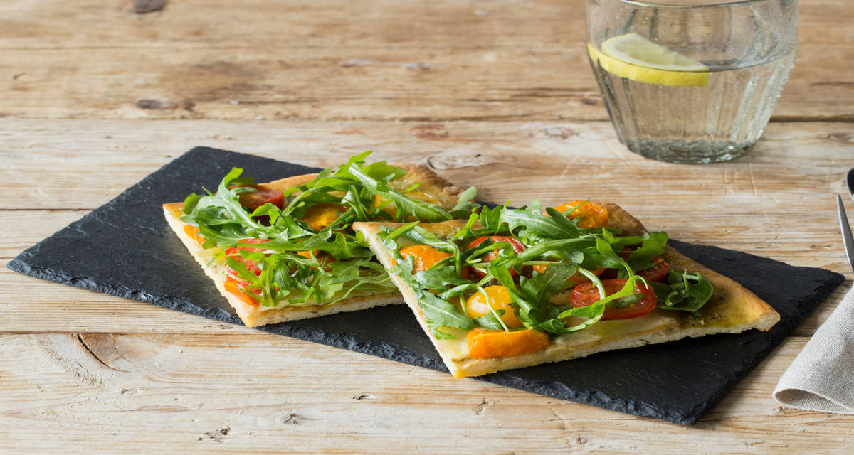 Heirloom Tomato Flatbread Recipe HelloFresh