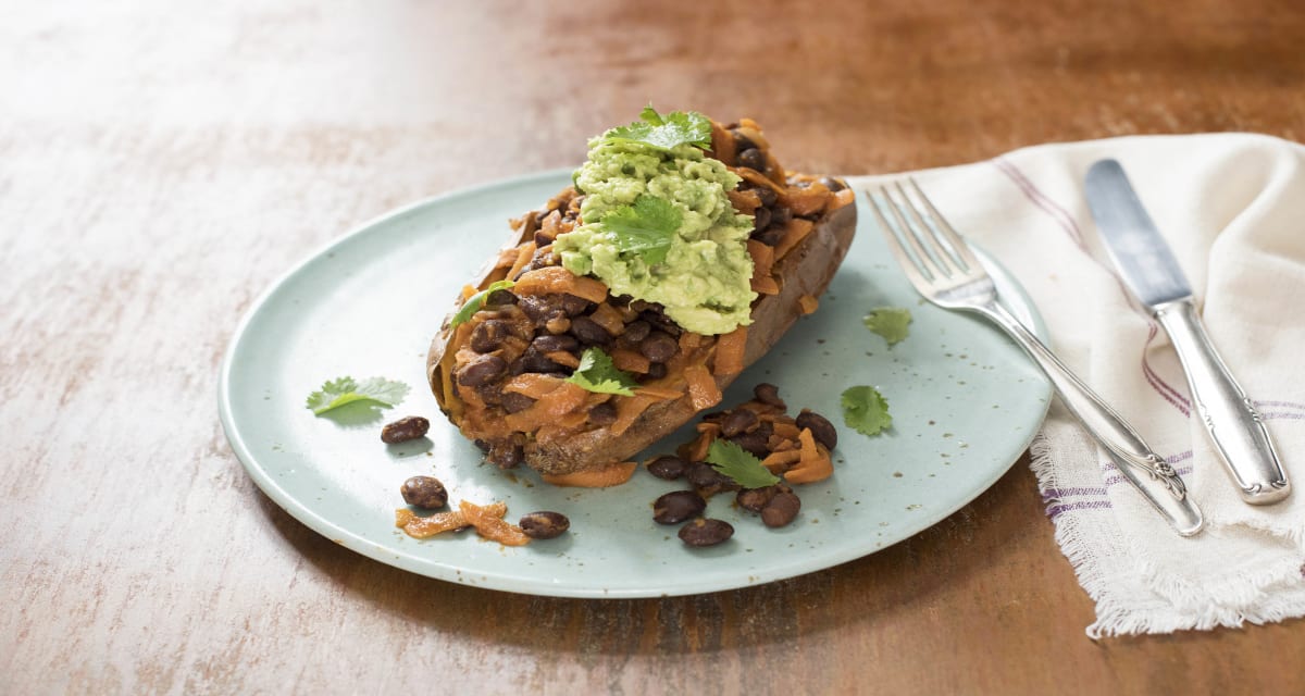 Healthy Black Bean Jacket Potatoes Recipe | HelloFresh