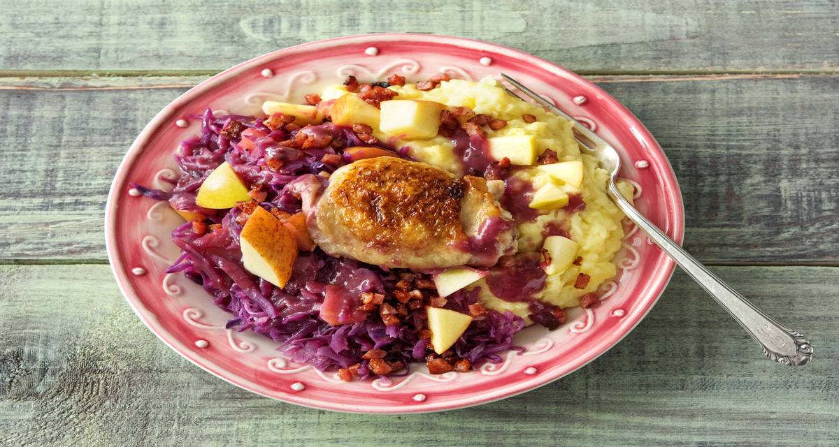 Potée de poulet, cidre de pomme et chou rouge
