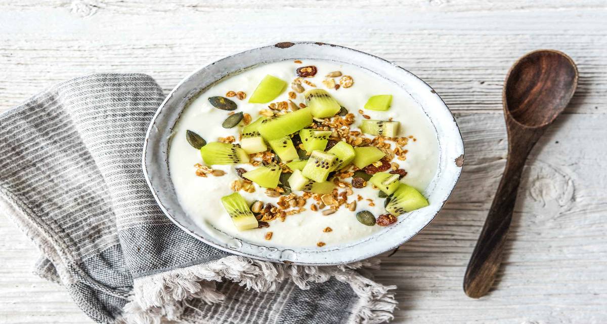 Yaourt demi-écrémé Au kiwi et au granola
