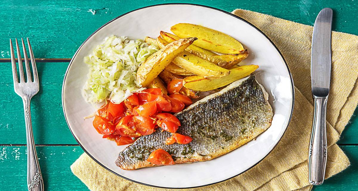 Bar à la poêle et beurre à la sauge Recette | HelloFresh