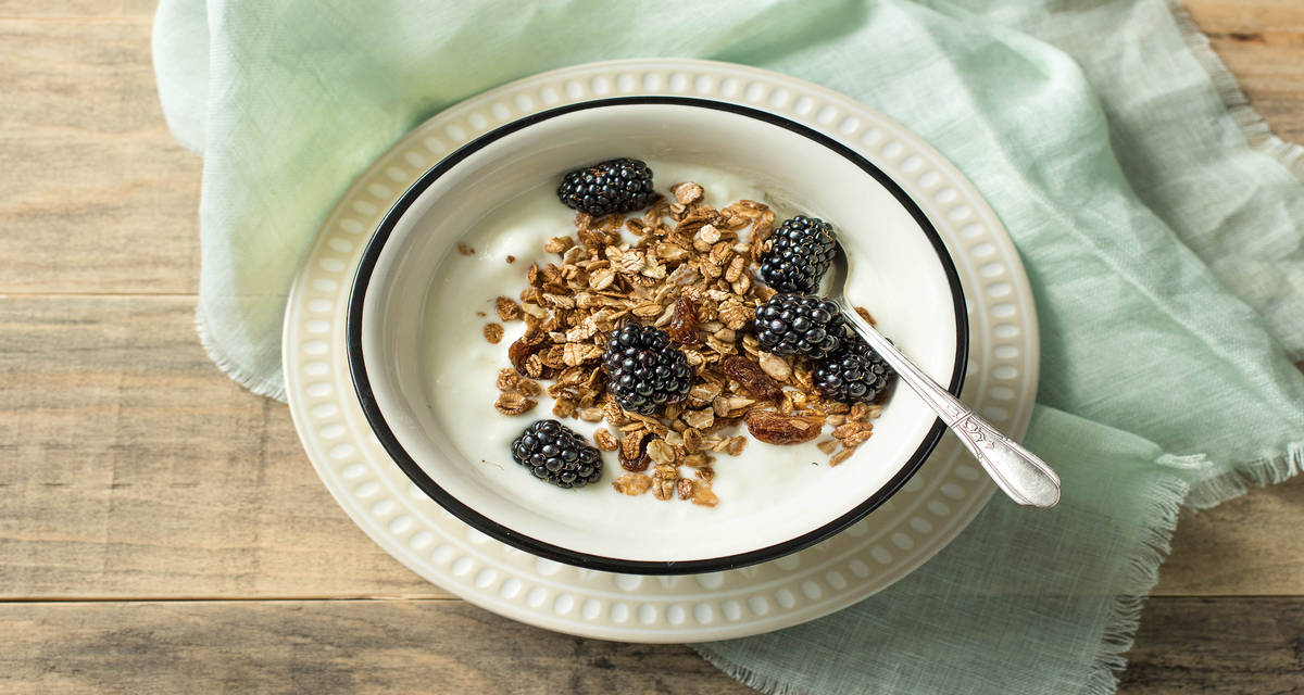 Mix laitier au muesli Avec des mûres
