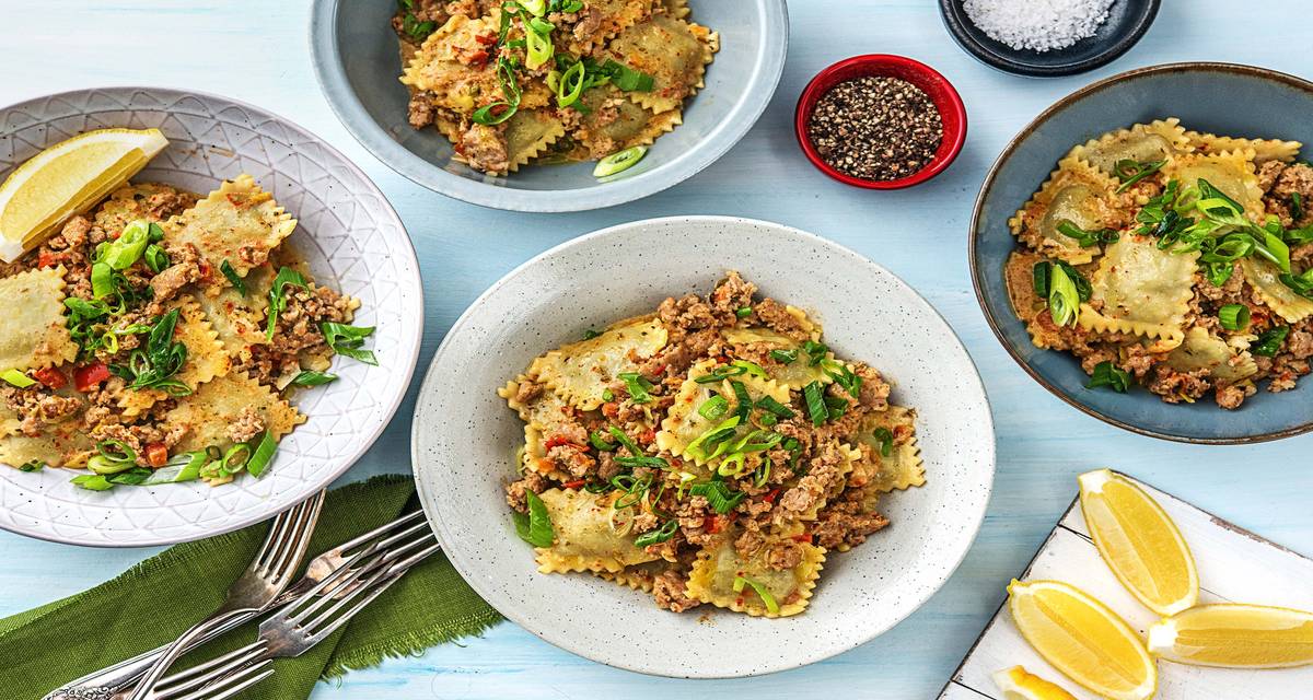 w48-r5-family Spinach and Ricotta Ravioli with Chicken Sausage and Tomatoes
