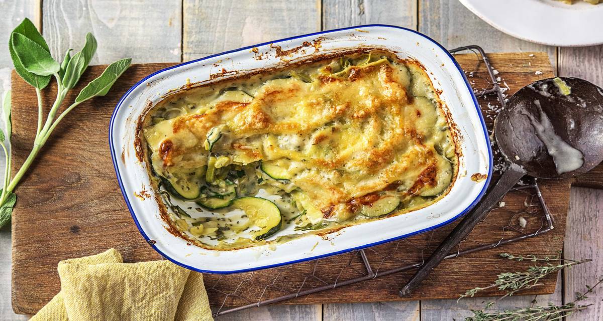 Lasagnes au poireau et à la courgette Assaisonnées d'herbes fraîches et de grana padano