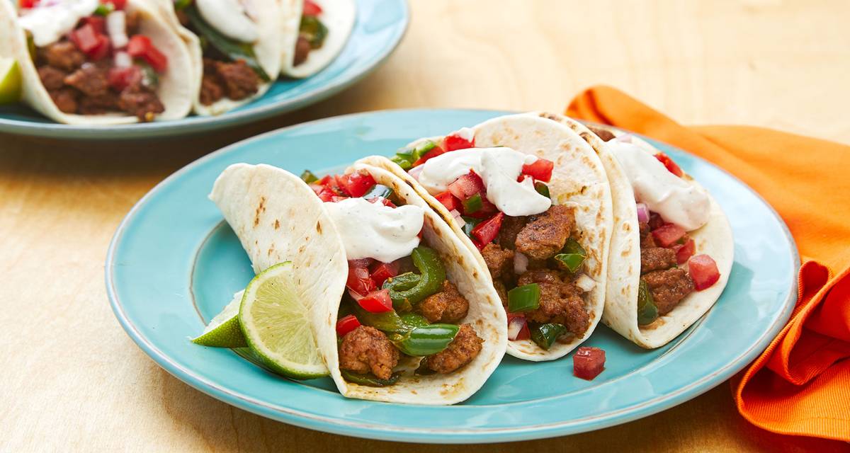 EP-r2 Pork Poblano Tacos with Pico de Gallo and Garlic Sour Cream