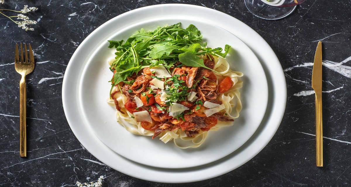 Ragù de canard confit avec des tagliatelle fraîches