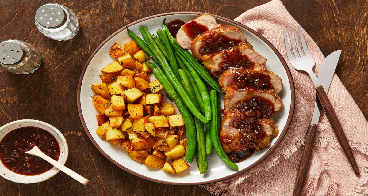 Figgy Balsamic Pork with Roasted Green Beans and Rosemary Potatoes-image