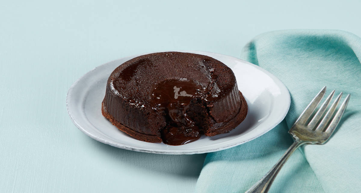 Chocolate Lava Cake Fall in lava with this dessert. | 1 Single Serve Cake