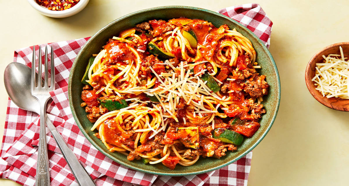 Beef Ragù Spaghetti with Zucchini & Tuscan Spices