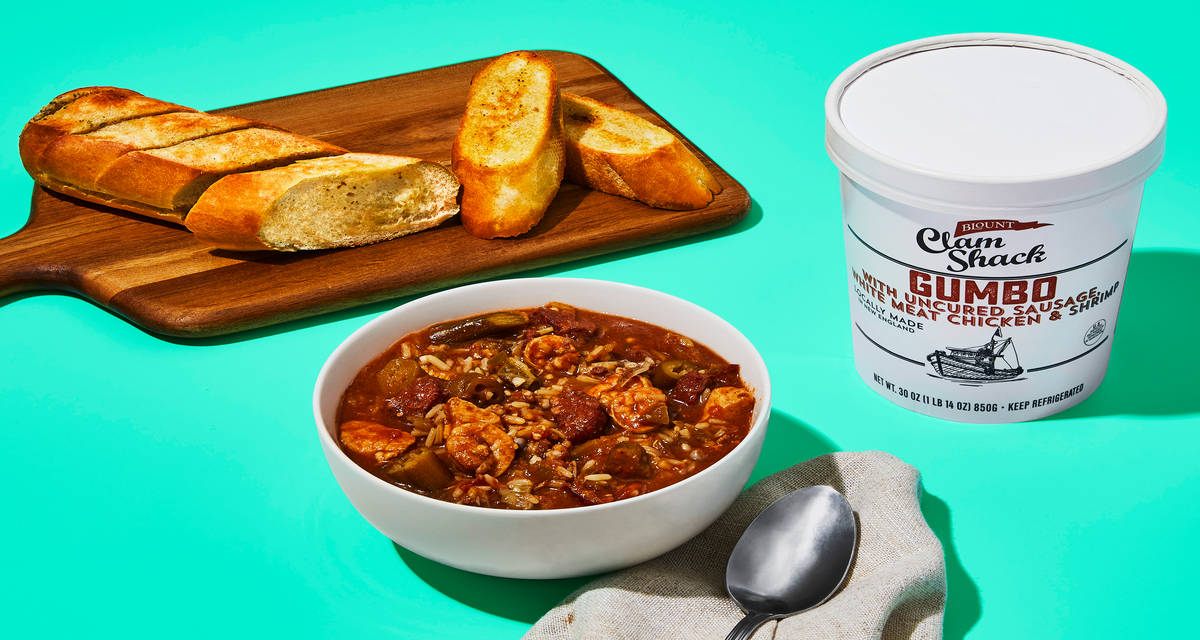 Gumbo & Garlic Bread Combo with Chicken, Pork Sausage & Shrimp | 3 - 4 servings