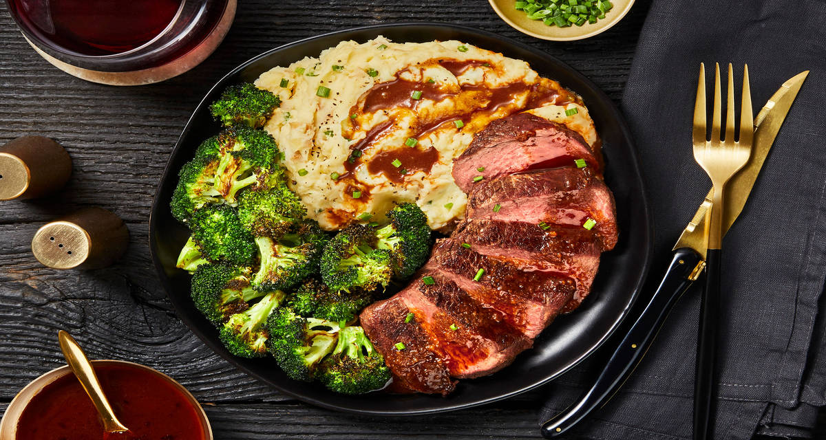 Sirloin Steak & Roasted Garlic Pan Sauce with Mashed Potatoes & Broccoli
