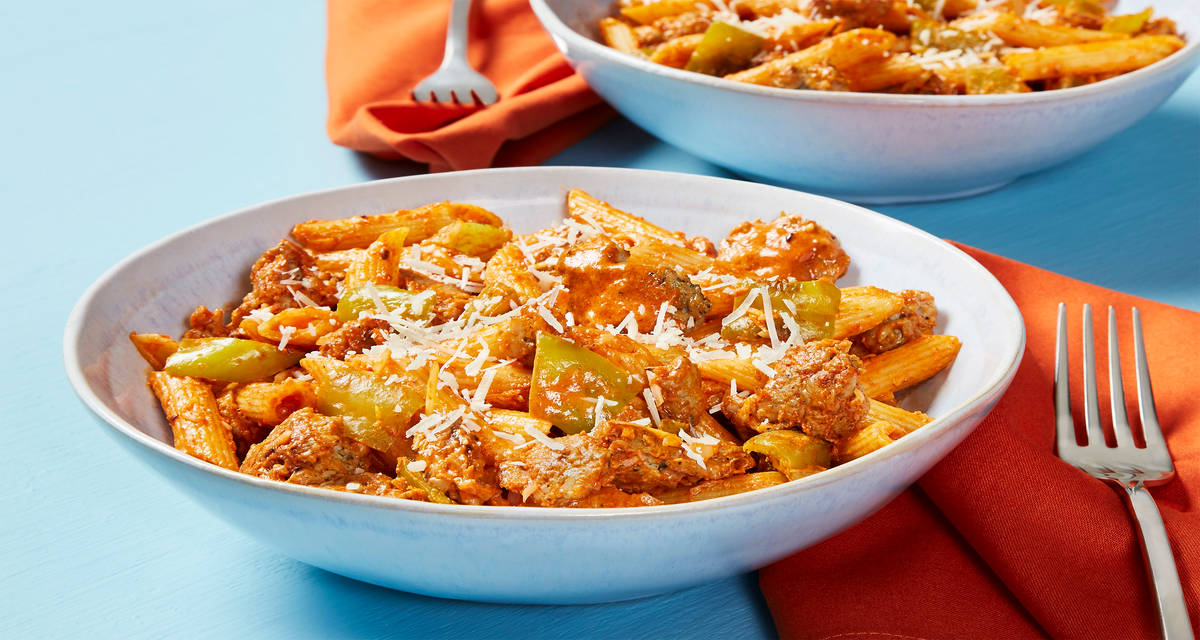 2021-W38-R1 Chicken Sausage Penne Italiano with Long Green Pepper & Parmesan
