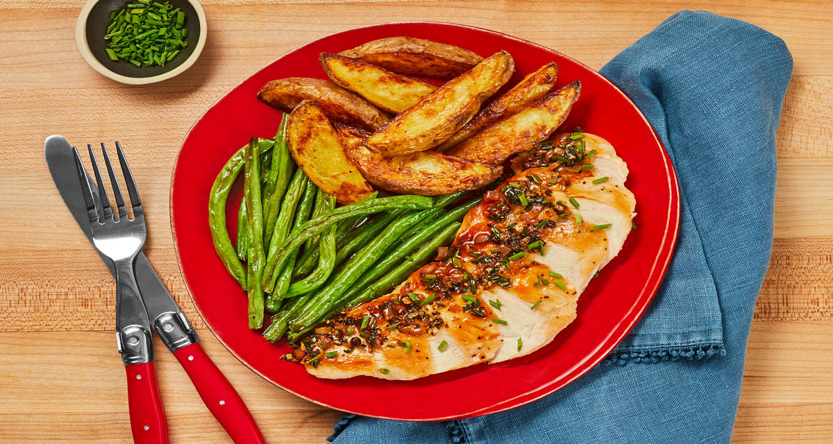 Chicken au Poivre with Roasted Potatoes & Green Beans
