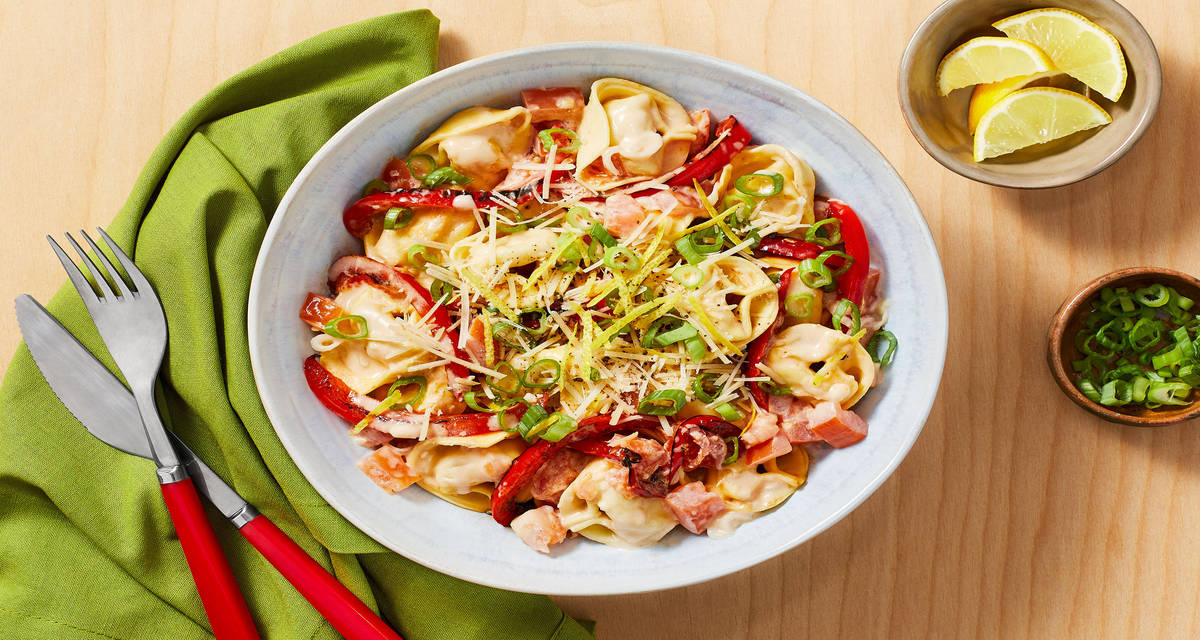 Lemon Tortelloni Palermo with Roasted Bell Pepper & Parmesan