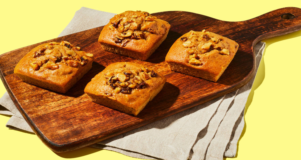 Banana Nut Muffins You ain't seen muffin yet. | 4 Servings