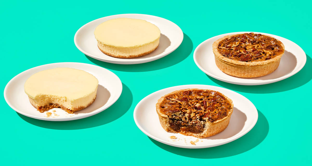 Vanilla Cheesecake + Mini Pecan Pie 4 Single Servings