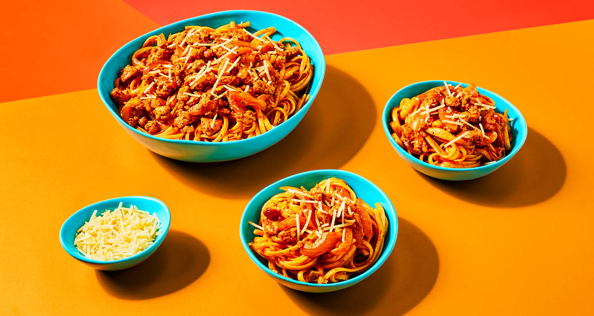 Linguine & Italian Sausage Bundle Buy more and save 15% | 2 Servings