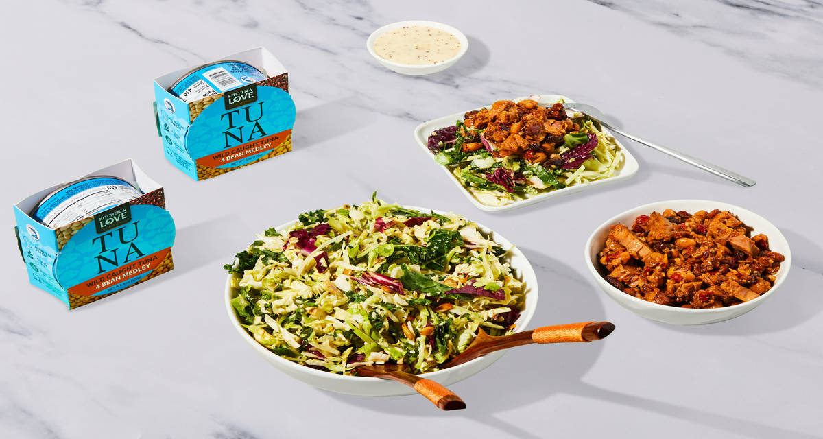 Sweet Kale Salad with Tuna & Bean Medley Crunchy salad + tasty tuna = meal perfection | 2 Servings