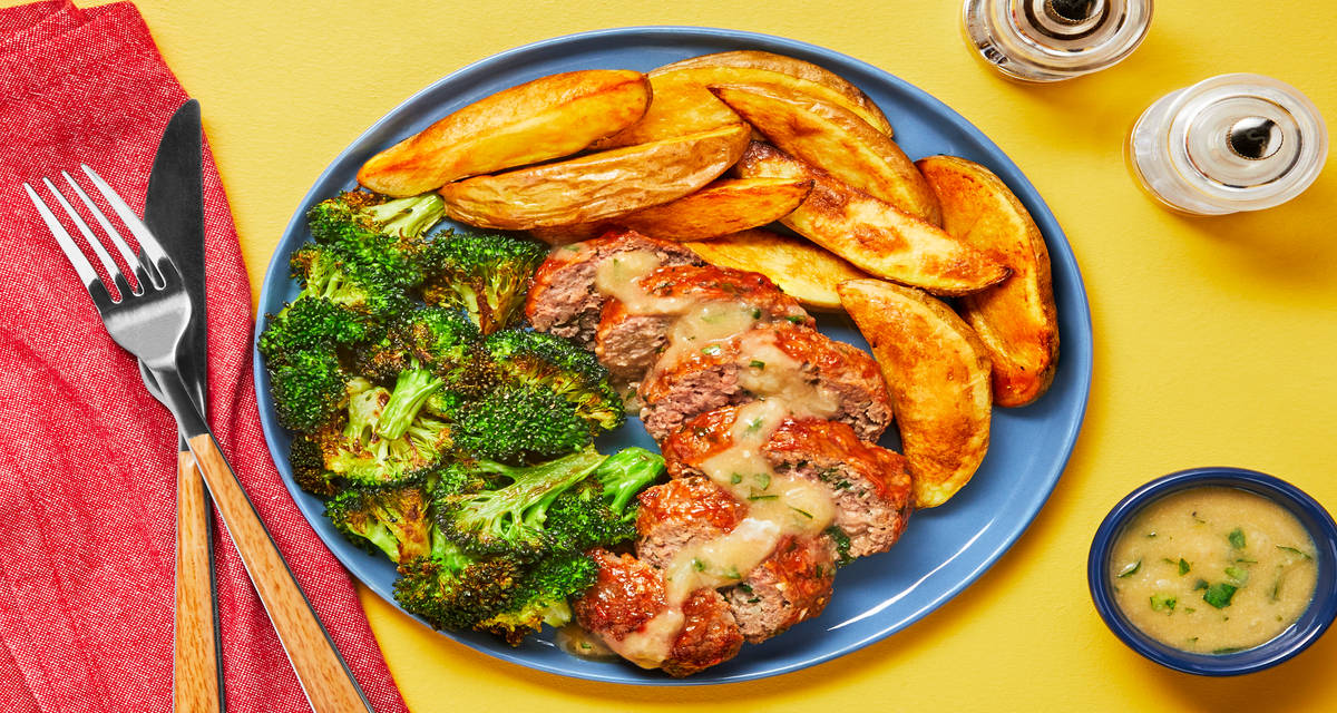 Meatloaf à la Mom with Potato Wedges, Broccoli & Gravy