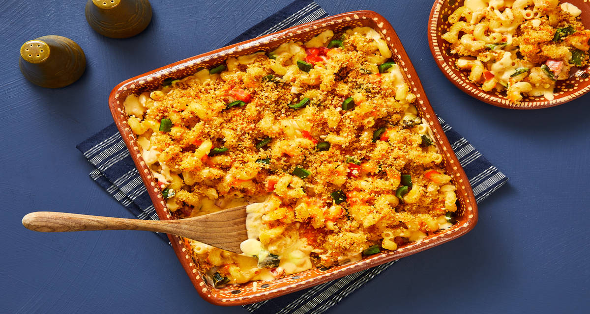 Organic Beef & Pepper Mac & Cheese with a Crispy Panko Topping